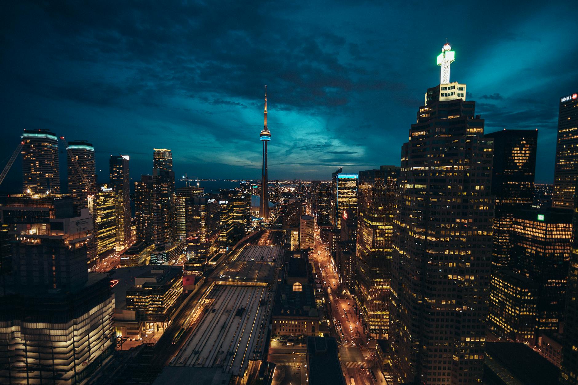 Toronto Real Estate Market Update for July: Summer Slump & Predictions